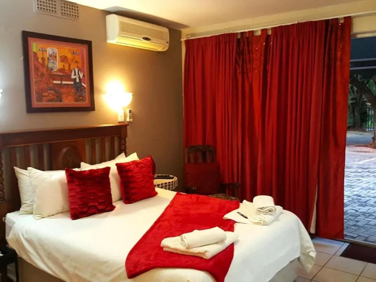 קלרקסדורפ Gemstone Guest House מראה חיצוני תמונה