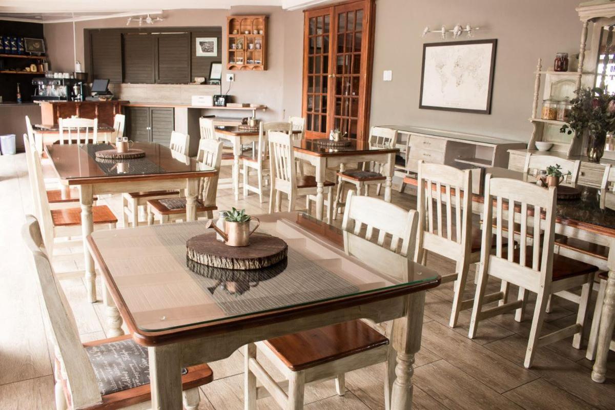 קלרקסדורפ Gemstone Guest House מראה חיצוני תמונה
